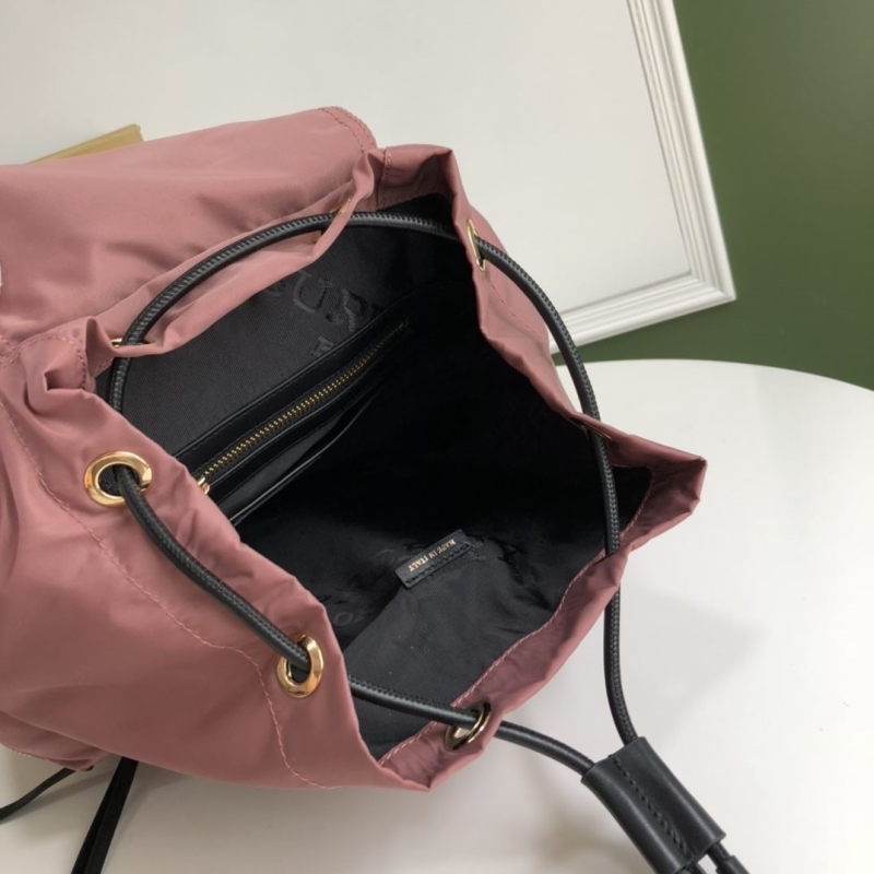 Bv*b*rry backpacks